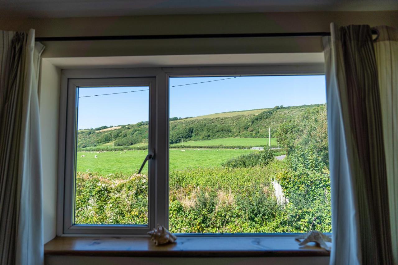 Wrth Y Nant Villa Saint Ishmaels  Eksteriør billede